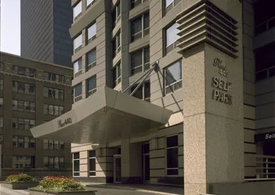 440 NORTH WABASH AVE (PLAZA 440)